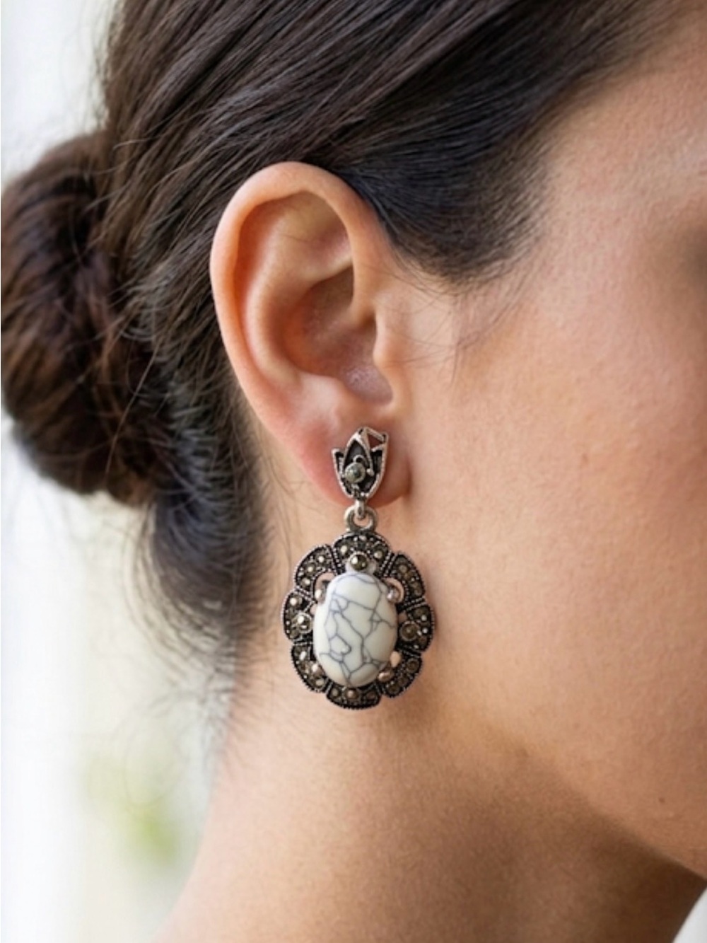 Vintage-Style White Howlite & Rhinestone Drop Earrings | Silver Tone
